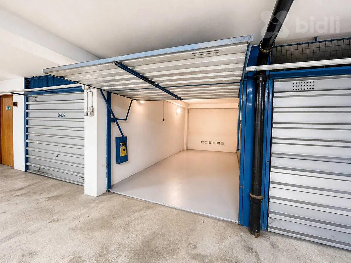 Prodej garáže 14 m²